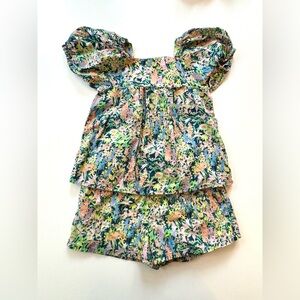 🪻🌸 Gap floral cotton top and shorts set size 5